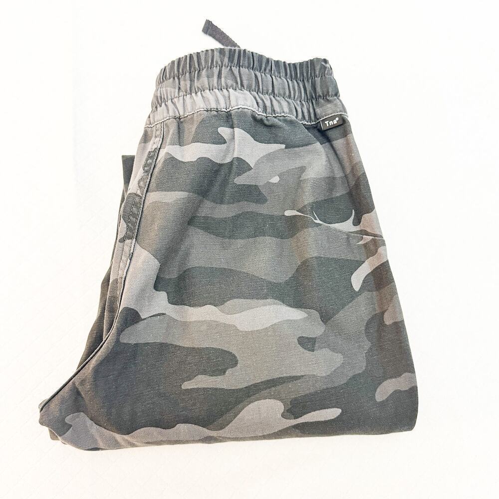 TNA Green Camouflage Printed Jogger Drawstring Style Pant Size XS
